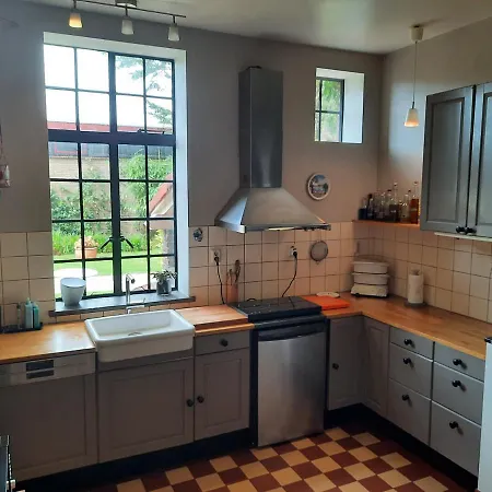 Ruime Woning In Het Voormalig Karmel Klooster Van Egmond Egmond aan den Hoef