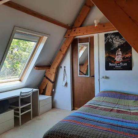 Ruime Woning In Het Voormalig Karmel Klooster Van Egmond *