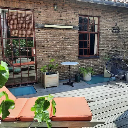 Apartment Ruime Woning In Het Voormalig Karmel Klooster Van Egmond